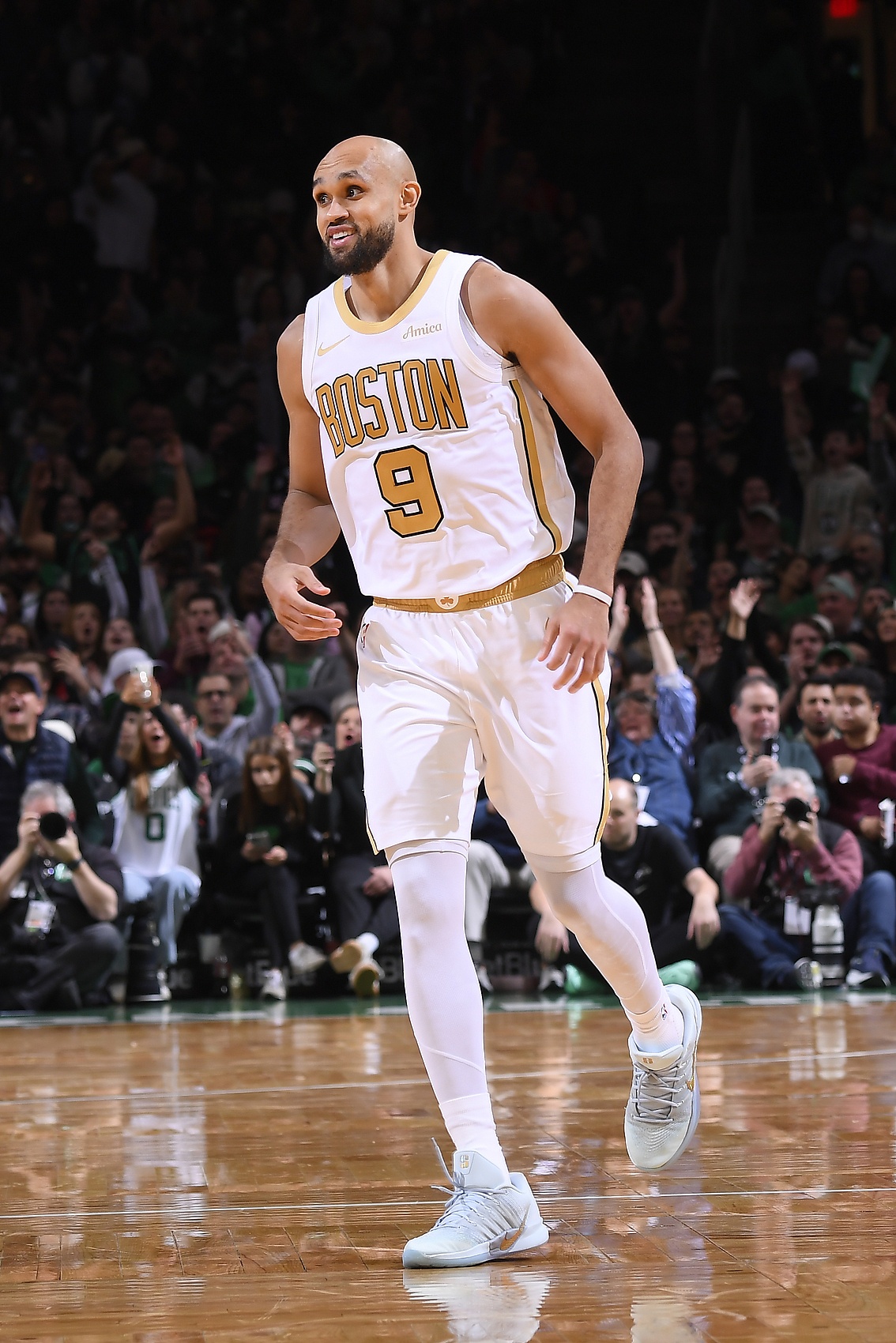 BOYU SPORTS-错失绝杀三分！德里克·怀特21中7&amp;三分仅9中2  还有4失误