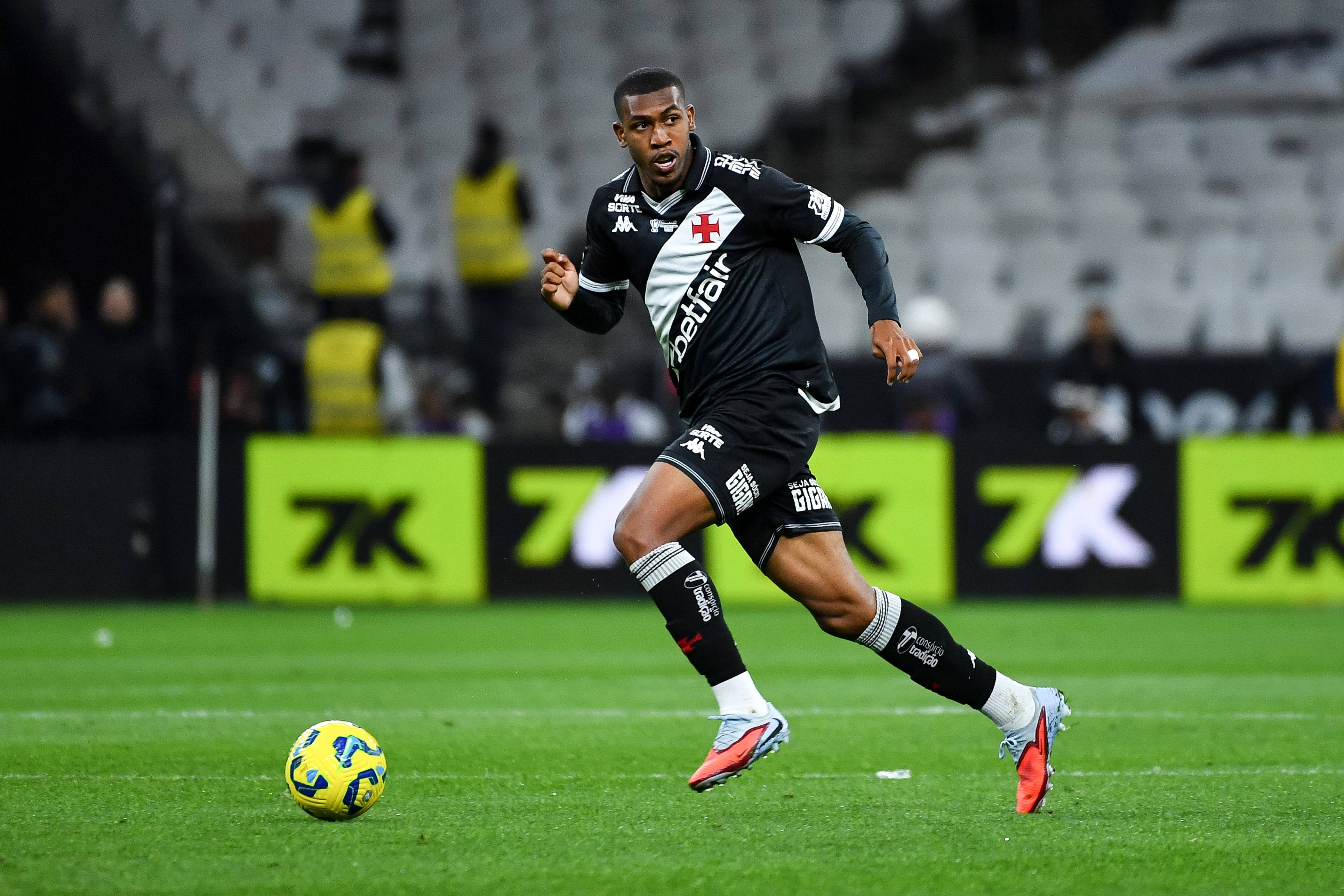 BOYU体育APP下载-天空:伯恩茅斯3060万英镑敲定瓦斯科达伽马19岁边锋拉扬