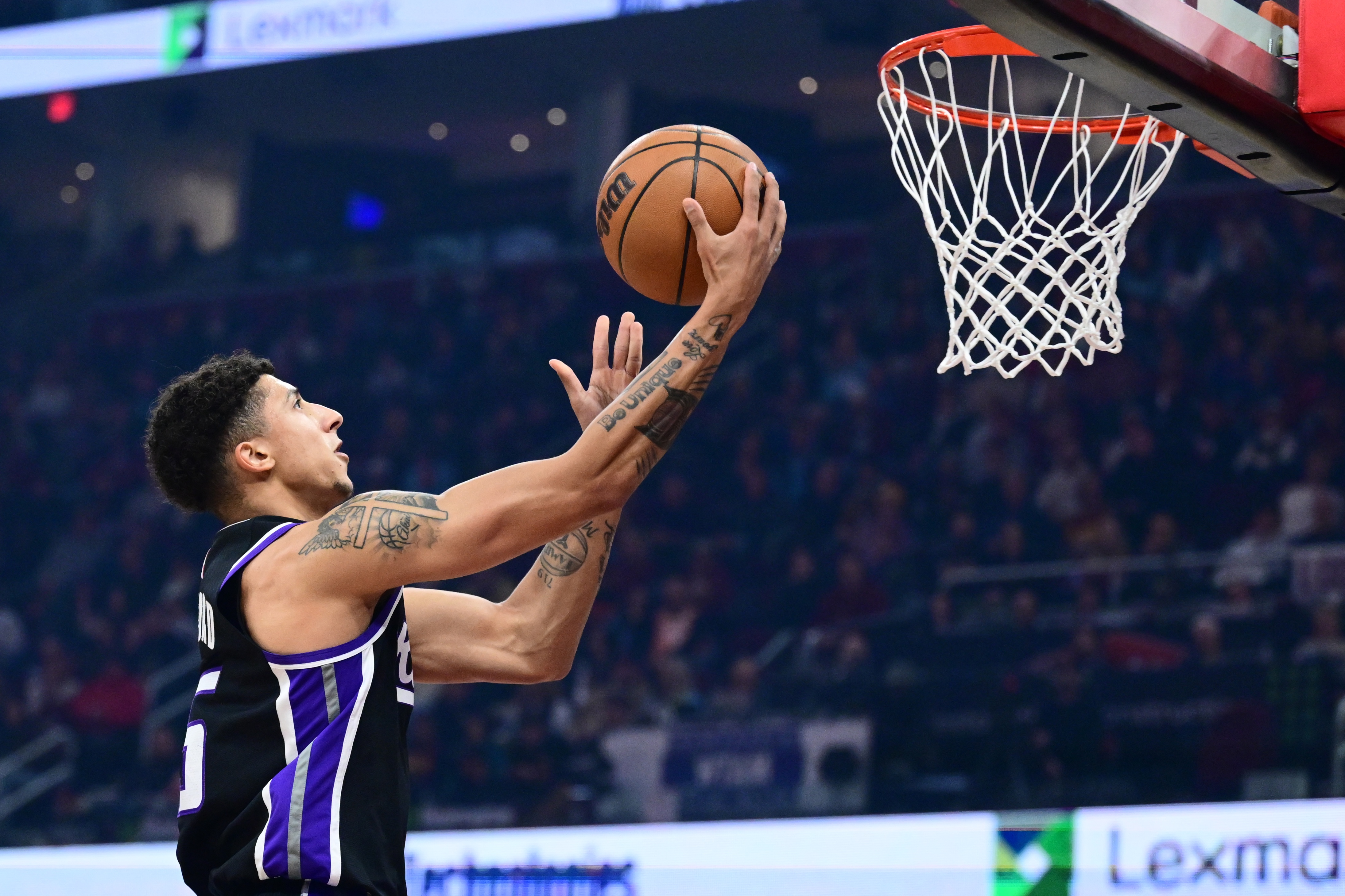 【菜鸟】克利福德15分 篮网两人得分上双 科比·桑德斯9分4板2助